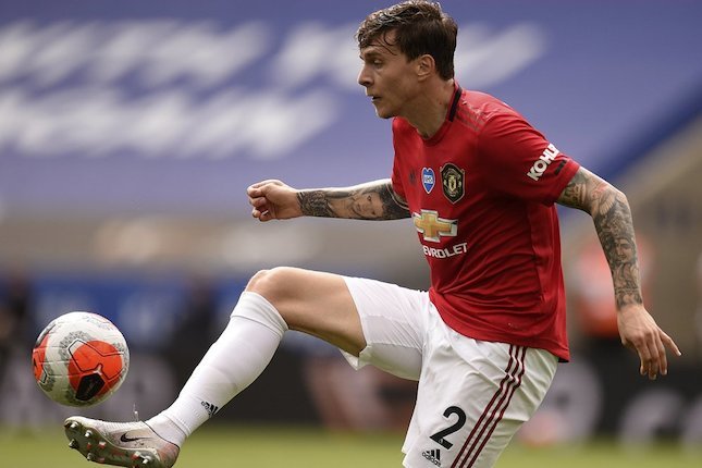 2. Yang Masih Punya Kesempatan: Victor Lindelof