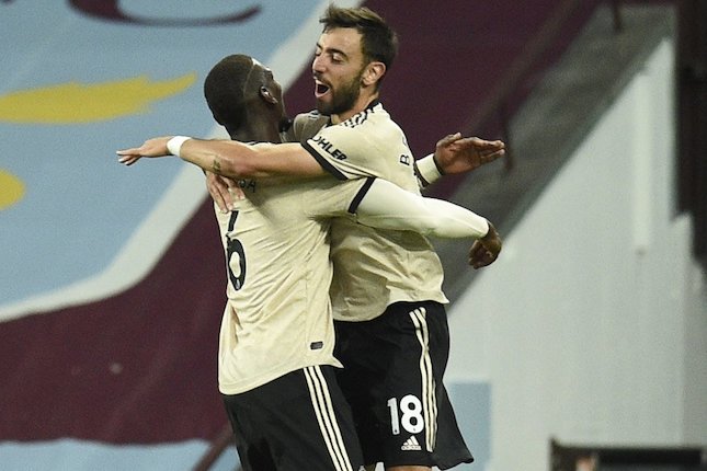 Bruno Fernandes dan Paul Pogba merayakan gol ke gawang Aston Villa di pekan ke-34 Premier League 2019/2020 (c) AP Photo