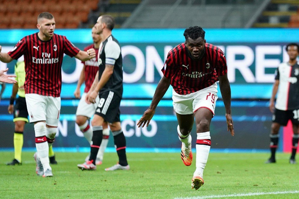 Comeback Berkelas Ala AC Milan: Hanya Butuh 5 Menit untuk Gulingkan Juventus