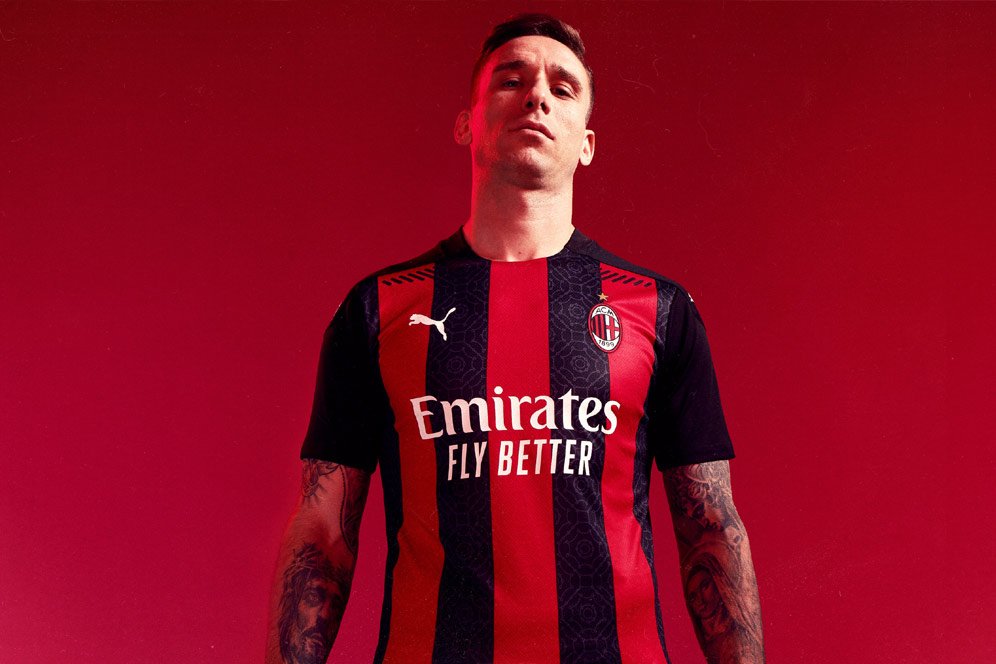 Elegan! Inilah Jersey Kandang AC Milan Musim 2020/21