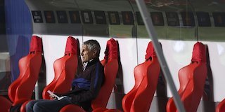 Quique Setien Curhat Bobroknya Barcelona dan Gagal Juara Karena Real Madrid Dapat 6 Penalti!