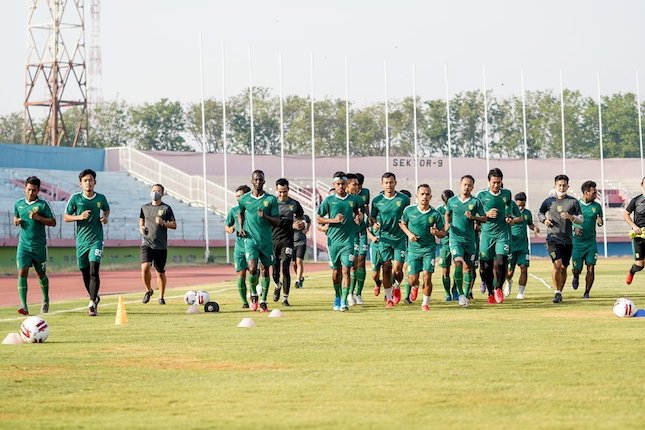 Marselino Ferdinan dan Aditya Rangga Ikut Latihan