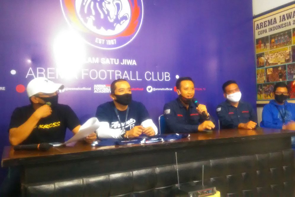 Kerja Sama dengan Dealer Toyota, Arema FC Luncurkan Mobil Edisi Spesial Kerja Sama dengan Dealer Toyota, Arema FC Luncurkan Mobil Edisi Spesial