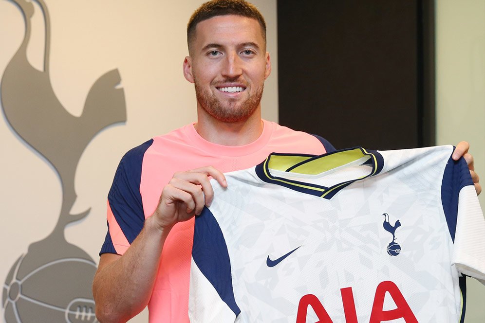 Tottenham Rekrut Matt Doherty, Jose Mourinho: Akhirnya Saya Nggak Melawannya Lagi