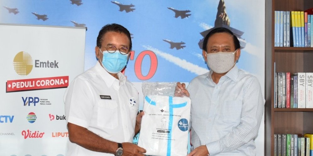 EMTEK Peduli Corona Salurkan Bantuan kepada Perhimpunan Purnawirawan Angkatan Udara