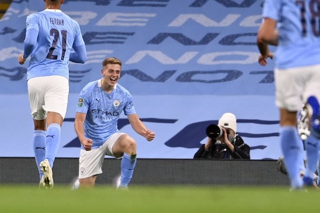Pemain muda Manchester City, Liam Delap, mencetak gol pada laga Carabao Cup 2020/2021 (c) AP Photo