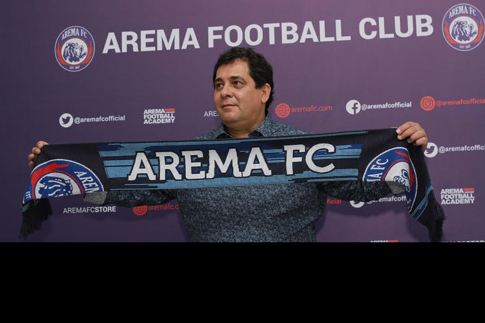 Pelatih Anyar Arema FC Akui Cinta Filosofi Jogo Bonito