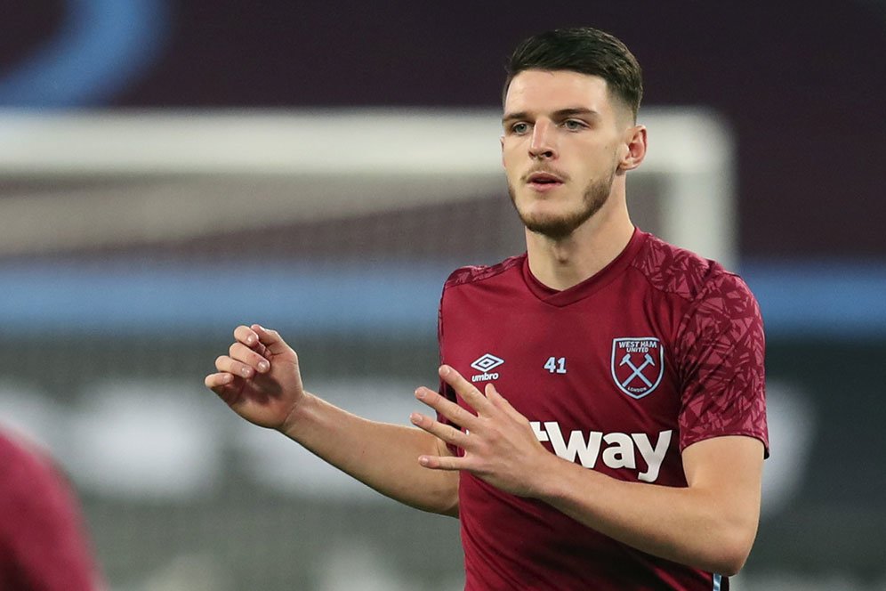 Manchester United Mundur dari Perburuan Declan Rice?