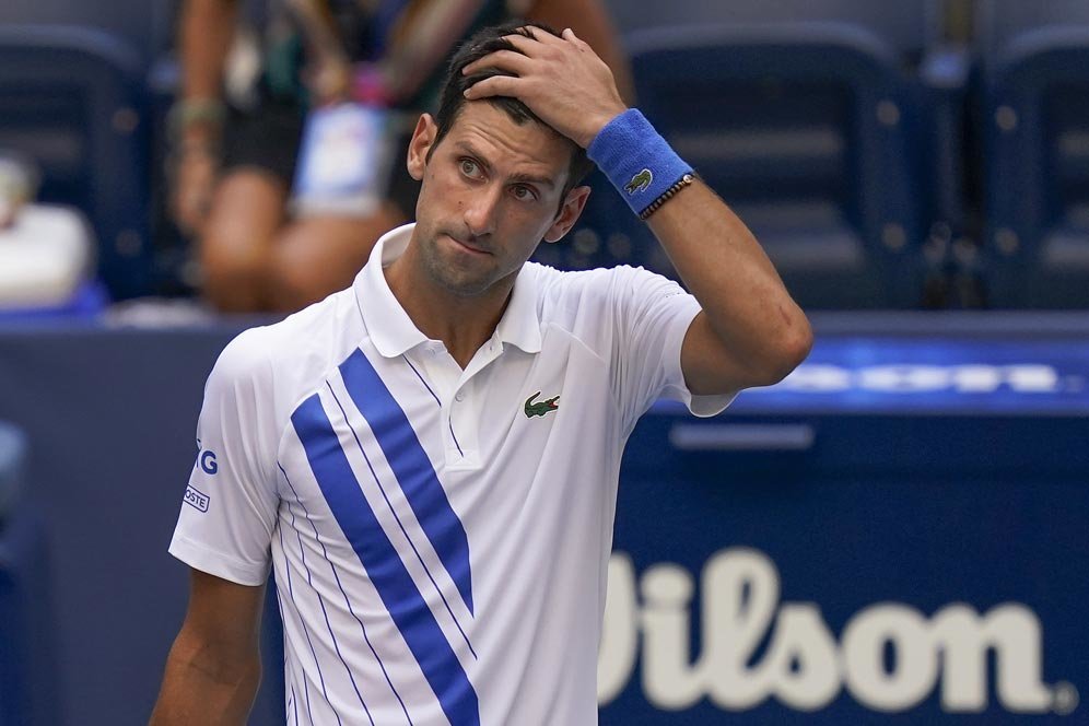 Novak Djokovic Didiskualifikasi usai Lempar Bola ke Hakim Garis US Open Novak Djokovic Didiskualifikasi usai Lempar Bola ke Hakim Garis US Open