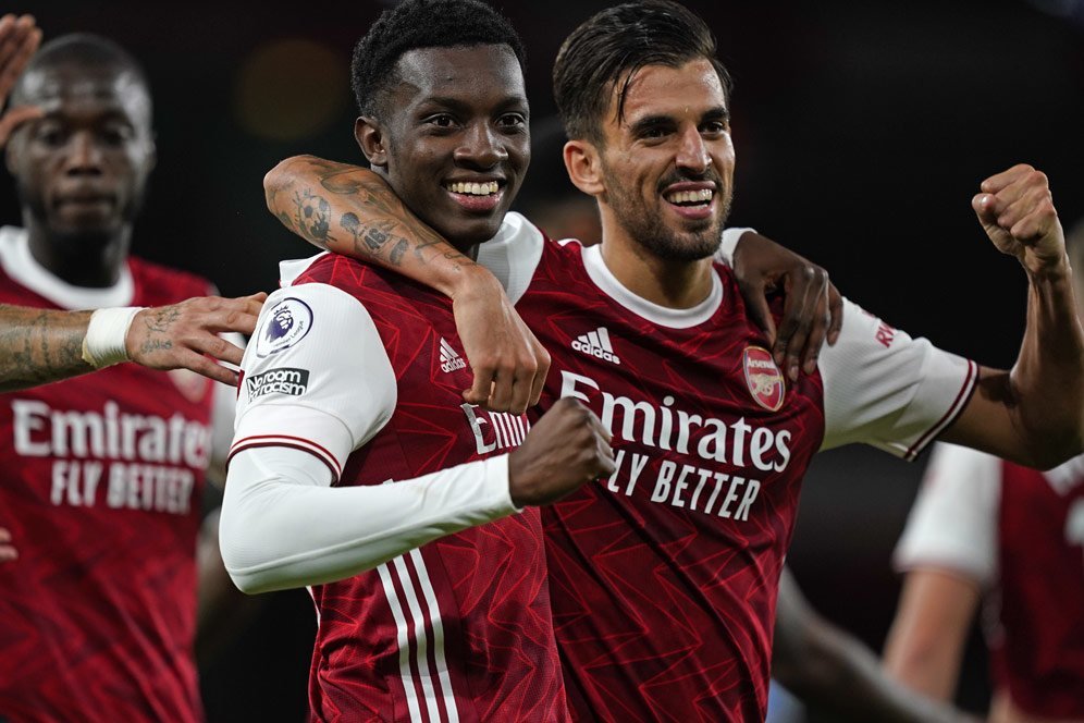 Dani Ceballos - Eddie Nketiah: Kemarin Ribut, Kini Pastikan Tiga Poin Arsenal