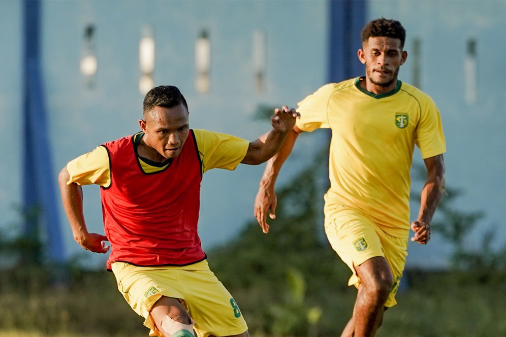 Tekad Ricky Kambuaya Setelah Gabung Latihan Persebaya