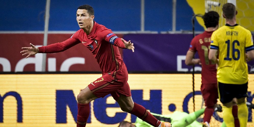 Analogi Nyeleneh Cristiano Ronaldo: Sepak Bola Tanpa Penonton Bagai Sirkus Tanpa Badut
