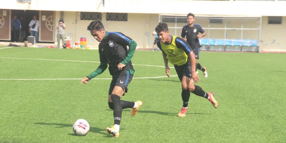 Pemain PSIS Masih Punya Masalah Adaptasi dengan Rumput Sintetis