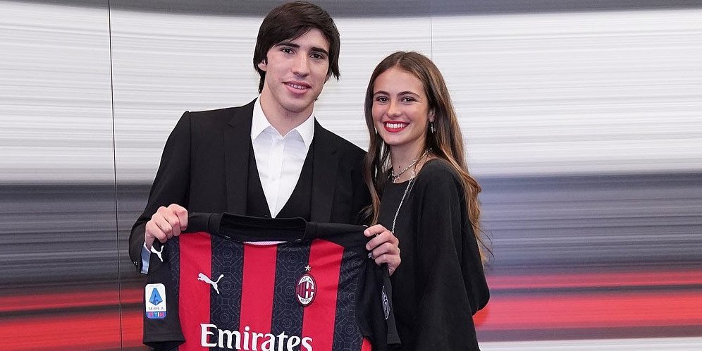 Giulia Pastore, Wanita Cantik di Samping Sandro Tonali