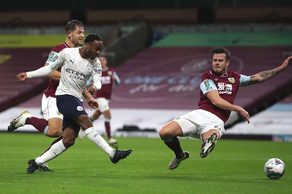 Sterling Gemilang, Man City Menang, Netizen: Lebih Hebat dari Rashford!