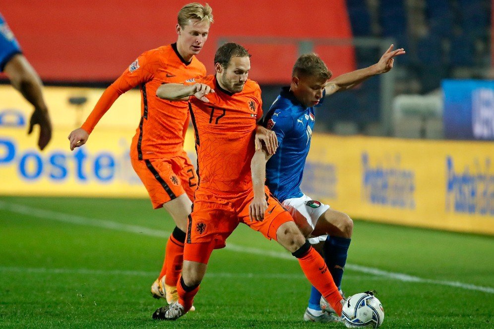 Hasil Pertandingan Italia vs Belanda: Skor 1-1 Hasil Pertandingan Italia vs Belanda: Skor 1-1