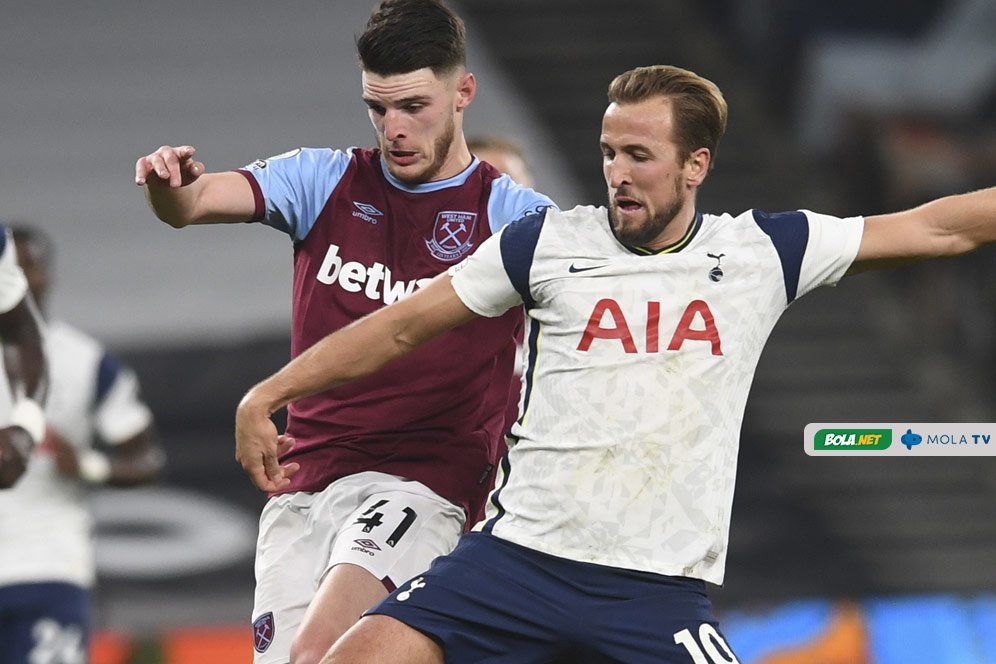 Waduh, West Ham Blokir Kepindahan Declan Rice ke MU?