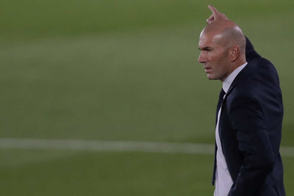 2 Laga Final untuk Zinedine Zidane, Kalah Dipecat?