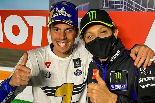 Pau Gasol dan Valentino Rossi