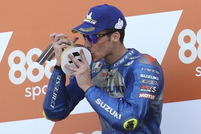 Joan Mir Ingin Pertahankan Gelar Sambil Duel dengan Marc Marquez Joan Mir Ingin Pertahankan Gelar Sambil Duel dengan Marc Marquez