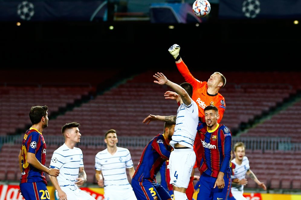 Barcelona Punya Kiper untuk Juara UCL, tapi Pemain Lainnya?