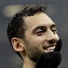 Hakan Calhanoglu Cetak Gol, Pioli: Dia Masih Bisa Lebih Baik!