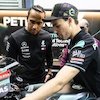 Video: Aksi Franco Morbidelli Jadi 'Pelatih' Lewis Hamilton di Valencia