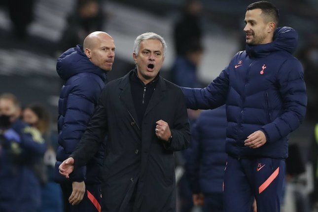 Ngejek Nih? Mourinho Ucapkan Selamat pada Arteta Usai Tottenham Pecundangi Arsenal Ngejek Nih? Mourinho Ucapkan Selamat pada Arteta Usai Tottenham Pecundangi Arsenal