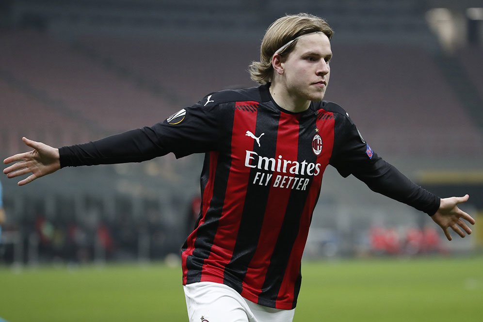 Jens Petter Hauge Tidak Keberatan Angkat Kaki dari AC Milan