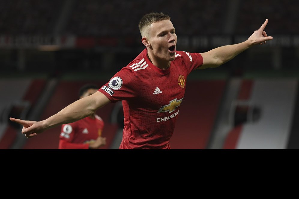 Manchester United vs Leeds: McTominay Paling Tajam