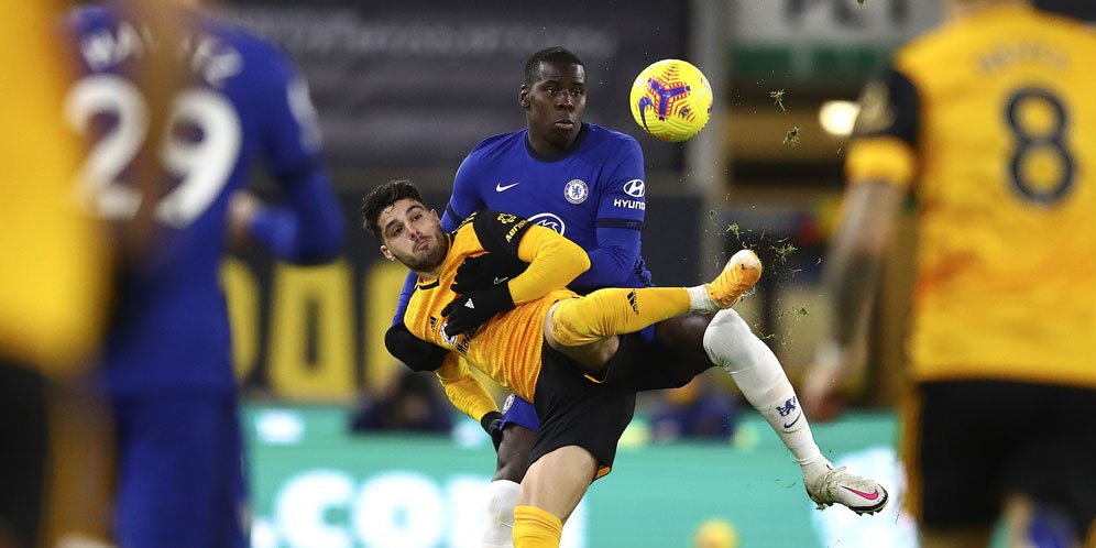 N'Golo Kante Hanya Bisa Kecewa