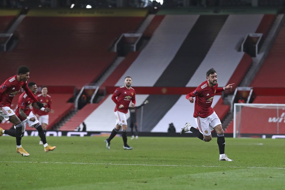 Manchester United vs Sheffield United: Bak Langit dan Bumi