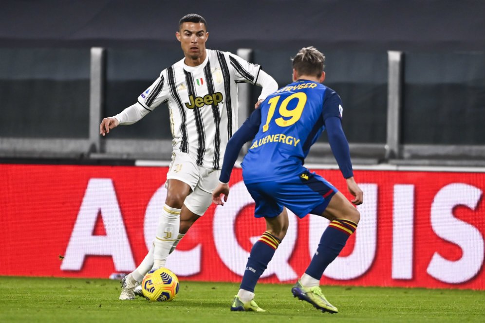 Tepuk Tangan Ronaldo untuk Juventus yang Sukses Hajar Udinese