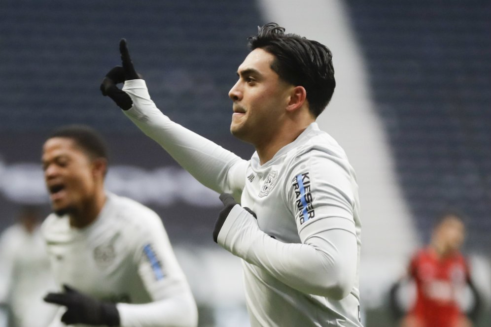 Cakep! Gelandang Leverkusen Ini Cetak Gol Ciamik Kandidat Puskas Award 2021 Cakep! Gelandang Leverkusen Ini Cetak Gol Ciamik Kandidat Puskas Award 2021
