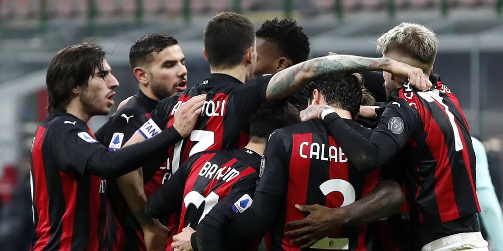 Bek Barcelona Ini Ternyata Juga Masuk Daftar Belanja AC Milan - Bola.net