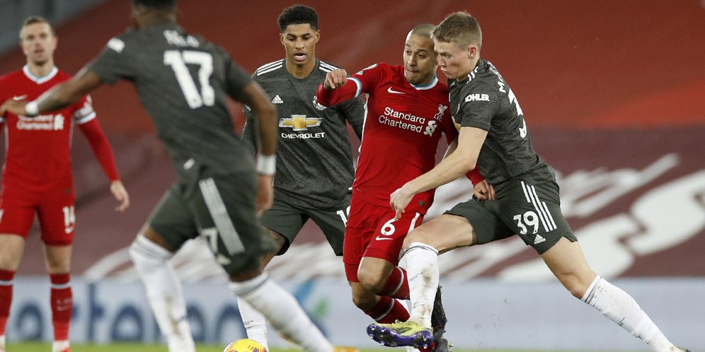 Eks Wasit EPL Ini Isyaratkan Liverpool Memang Dirugikan Wasit Saat Lawan Manchester United
