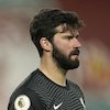 Pesan Alisson Untuk Fans Liverpool Pasca Sang Ayah Meninggal Dunia