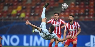Olivier Giroud mencetak gol spektakuler ke gawang Bayern Munchen, Rabu (24/2/2021) (c) Chelsea FC