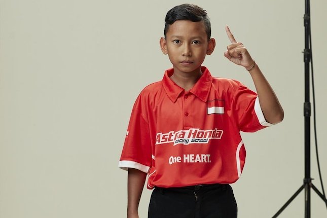 Pembalap muda Astra Honda Motor, Chessy Meilandri (c) Honda