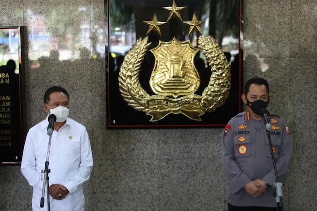 Menpora Amali Sebut Kompetisi Sepak Bola Indonesia Bakal Kembali Bergulir Menpora Amali Sebut Kompetisi Sepak Bola Indonesia Bakal Kembali Bergulir
