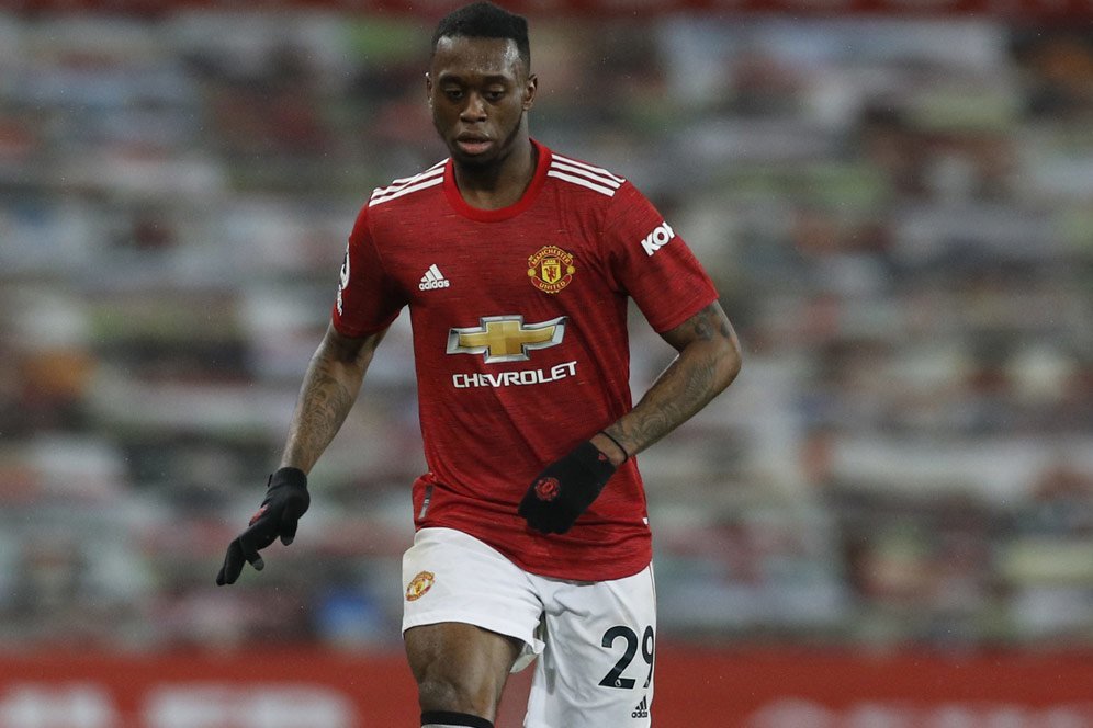 Batal Belanja, Solskjaer Eksperimen Wan-Bissaka Main Bek Tengah?