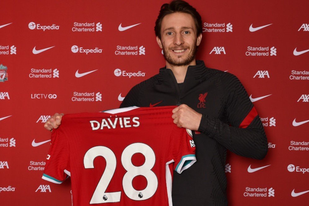 Davies dan Kabak Sudah Dibeli, Bisakah Langsung Dimainkan Liverpool Lawan Brighton?