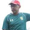 Aji Santoso Bersyukur Persebaya Bisa Tetap Menggelar Latihan