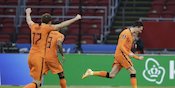Belanda Sikat Latvia 2-0