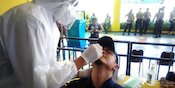 Tes Rapid Antigen Massal Jelang Piala Menpora di Kanjuruhan: Pedes, Pedih! Tes Rapid Antigen Massal Jelang Piala Menpora di Kanjuruhan: Pedes, Pedih!