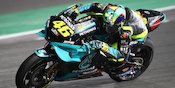 'Valentino Rossi Tak Main Petak Umpet, Sulit Ungguli Rider Yamaha Lainnya' 'Valentino Rossi Tak Main Petak Umpet, Sulit Ungguli Rider Yamaha Lainnya'