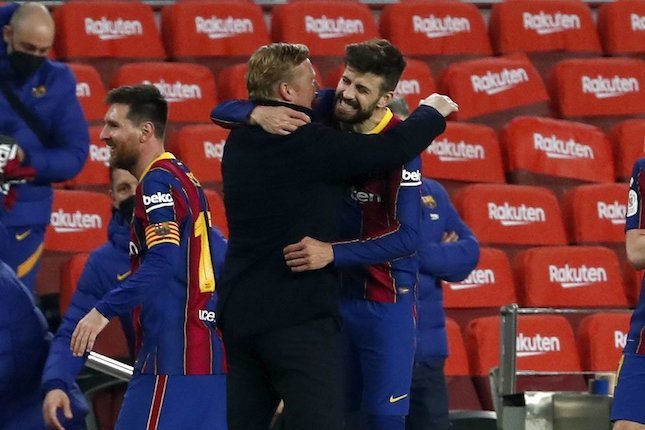 Bek Tengah - Gerard Pique