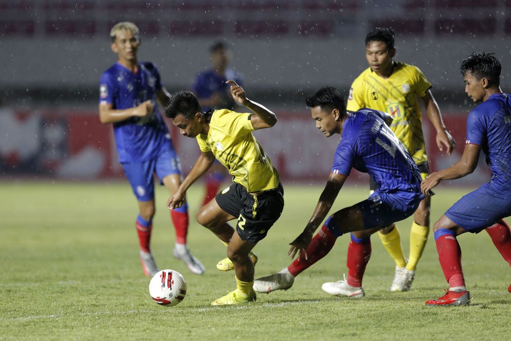 Eksploitasi Sayap, Kunci Sukses Barito Putera Taklukkan Arema FC