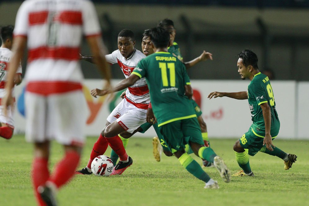 Highlights Madura United vs Persebaya Surabaya 1-2 | Piala Menpora 2021