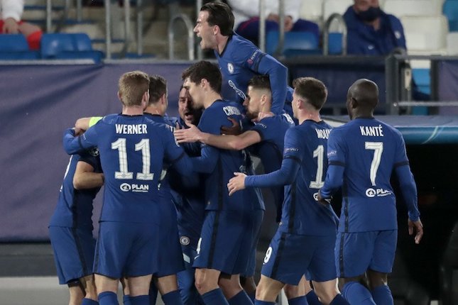 Pemain Chelsea merayakan gol ke gawang Real Madrid di leg pertama semifinal Liga Champions 2020/2021 (c) AP Photo